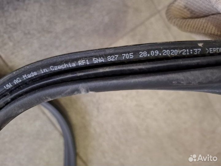 Уплотнитель багажника Volkswagen Tiguan 2 czda