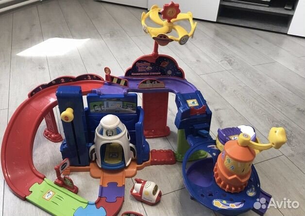 Несколько треков vtech c музыкальными машинками