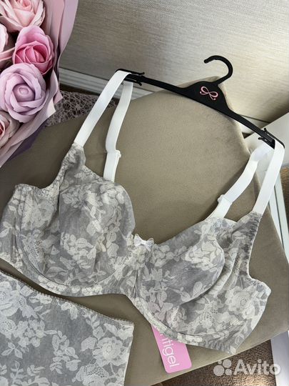 Комплект белья 80E Xl lise charmel