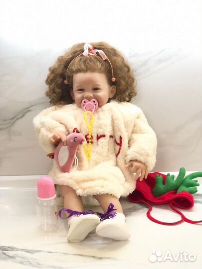 Кукла реборн девочка 60 см + вещи