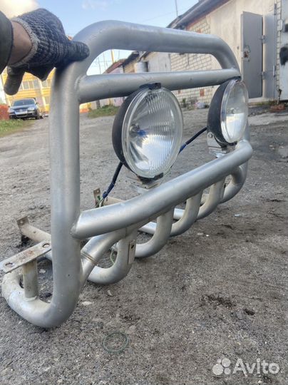 Кенгурятник нива