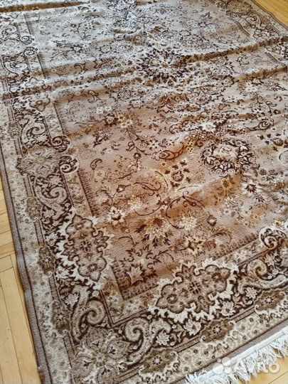 Ковер 2х3. Б/у