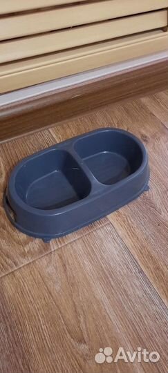 Миска пластик для животных 2*0,26л