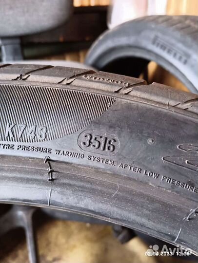 Pirelli P Zero 245/40 R20 и 275/35 R20 102Y