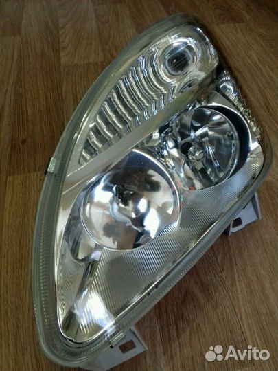 Фары на газель новые