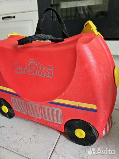 Детский чемодан trunki