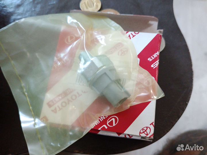 Датчик давления масла