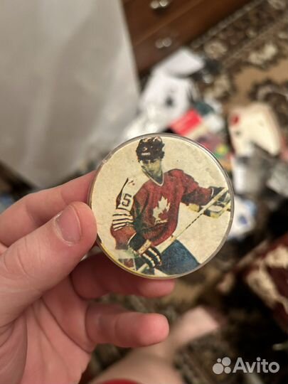 Значки СССР хоккеист коллекционные