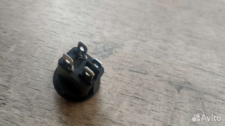 Кнопка 4 -та для включения ингалятора