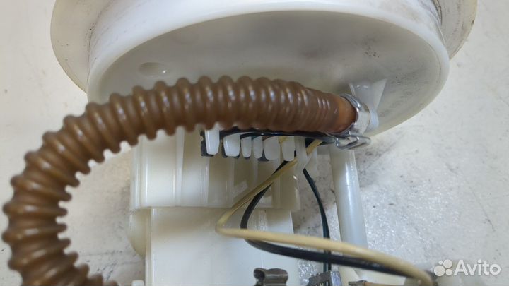 Насос топливный электрический Volkswagen Golf 5, 2006