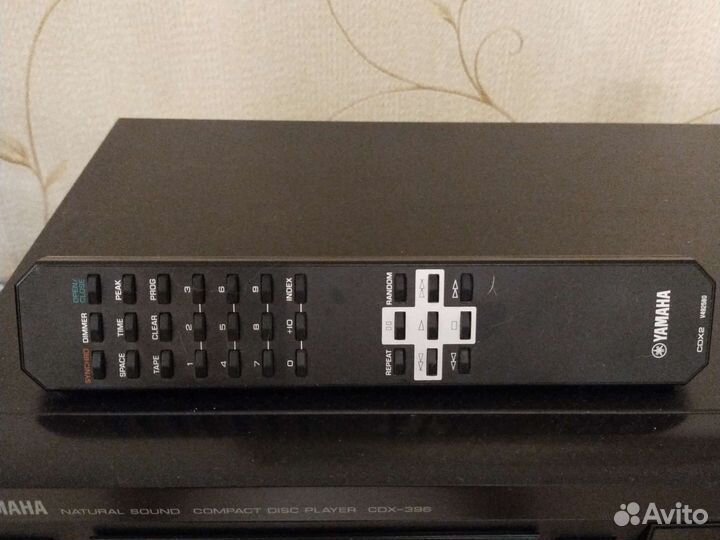 Музыкальный центр Yamaha