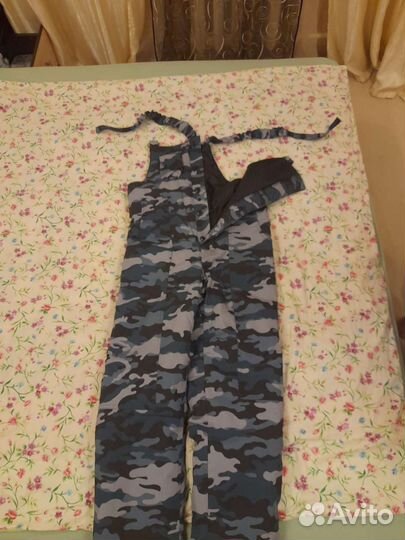 Бушлат со штанами (комуфляж) р. 50-52 новый
