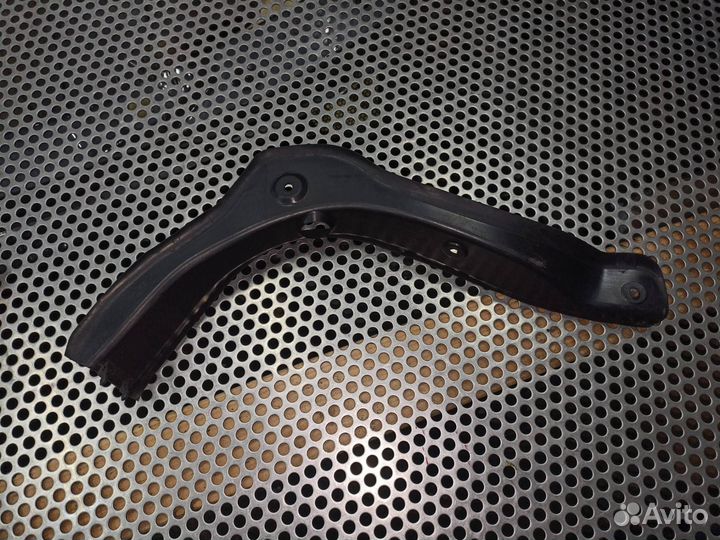 Водосток крышки багажника правый BMW 4 F32/F33/F36