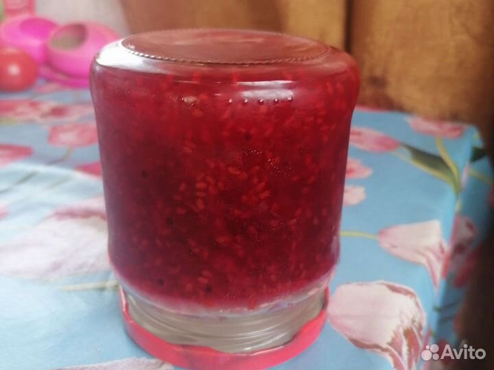 Огурцы,малина,кабачки