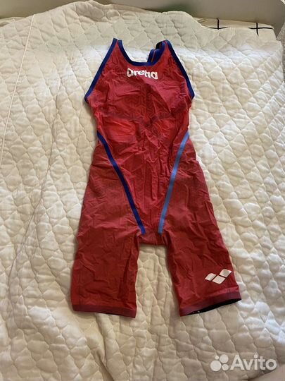 Гидрокостюм женский новый