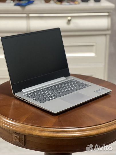 Ультрабук Lenovo ideapad 330S i5 12gb