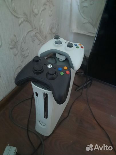 Xbox 360 прошитый freeboot