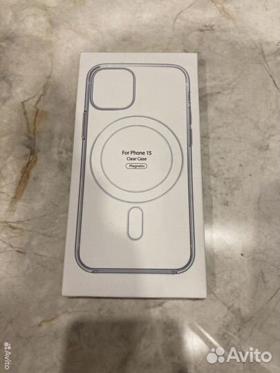 Чехол на iPhone