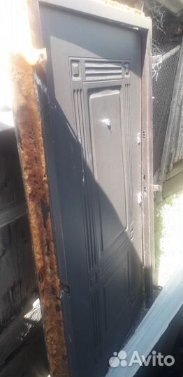 Дверь входная металлическая уличная