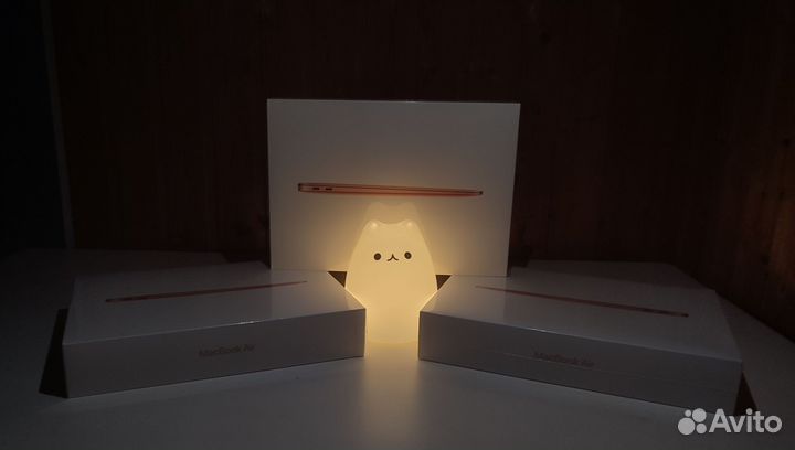 Macbook Air 13 M1 gold