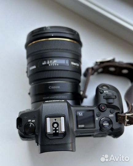 Камера Canon eos R