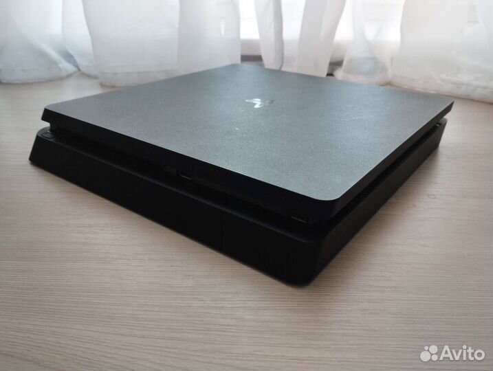 Приставка Sony PlayStation 4 slim 1тб