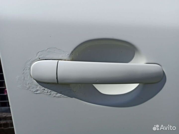 Дверь передняя правая skoda octavia a5