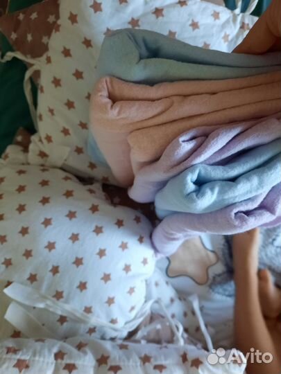 Бортики, одеяло, пелёнки