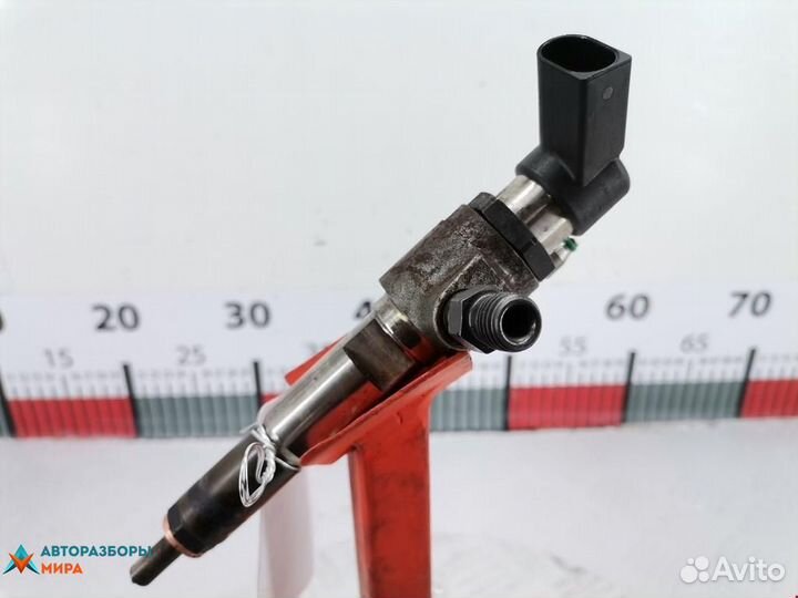 Форсунка Volvo V60 рест. 2014 9802448680