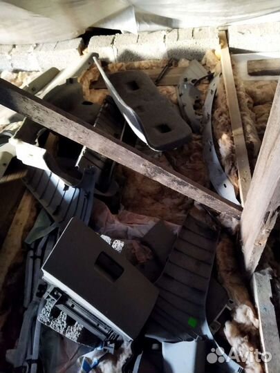 Запчасти бмв е 90 330