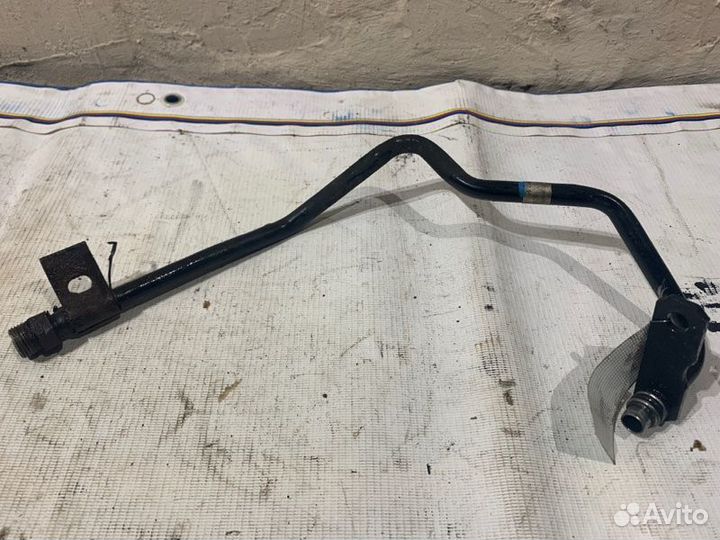 Трубка масляная Audi A4 B7 2005-2007 седан 2.0