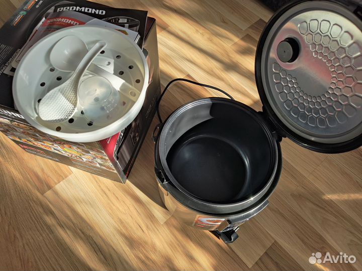 Мультиварка redmond RMC M34