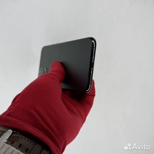 iPhone 11 Pro, 64 ГБ