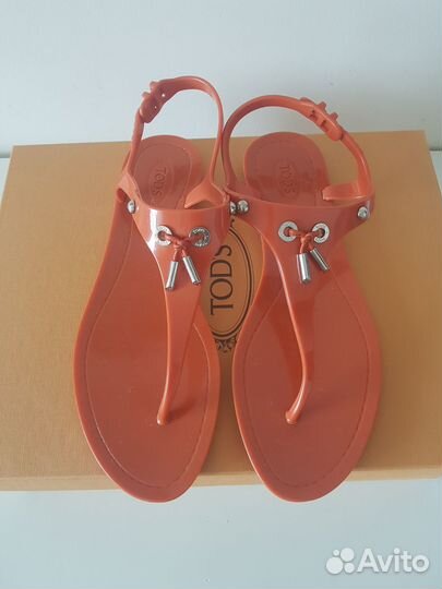 Вьетнамки женские Tod's р. 41