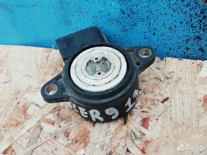 Датчик положения дроселя Mitsubishi Lancer 1.3 мт