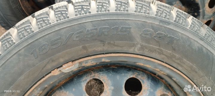 Hankook Winter I'Pike 185/65 R15 88