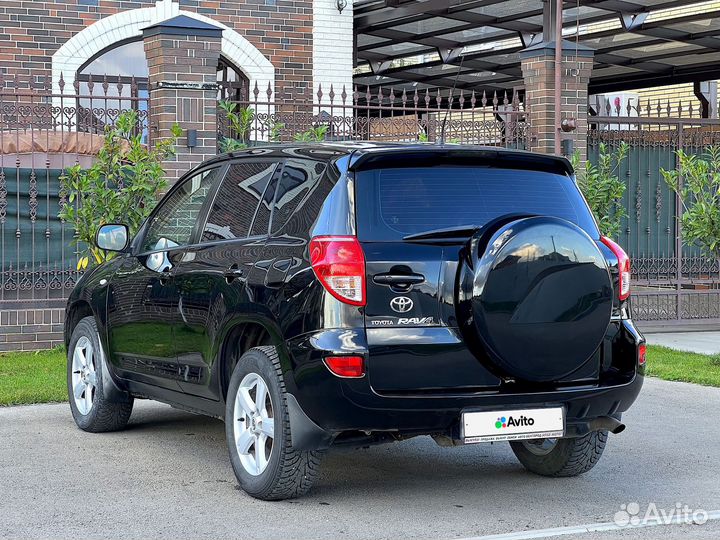 Toyota RAV4 2.4 AT, 2008, 240 000 км