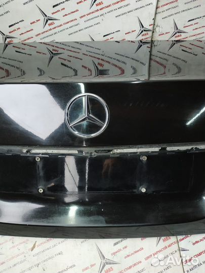 Крышка багажника w212 Mercedes дорест