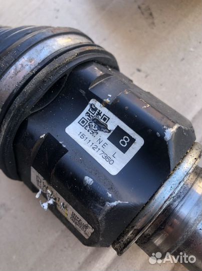 Полуось передняя левая Lexus CT-200h Prius 30