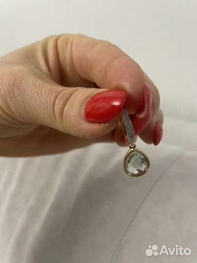 Золотые серьги