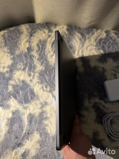 MacBook Pro 2020 i5 8/256 Ростест