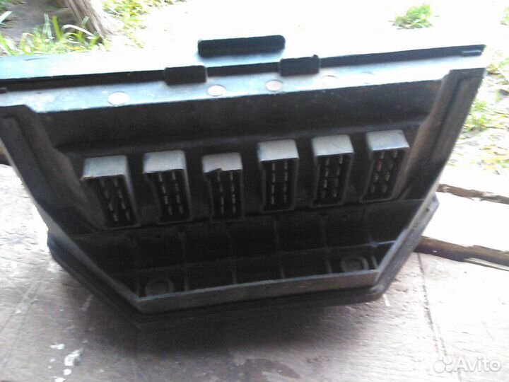 Блок предохранителей