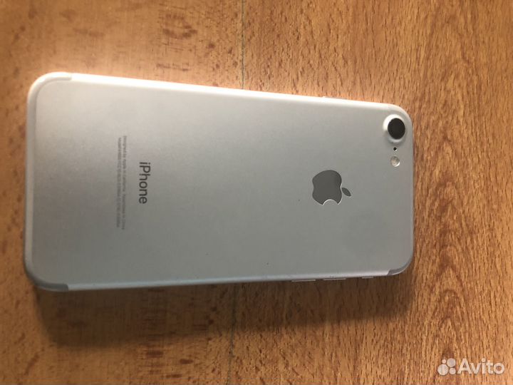 iPhone 7, 128 ГБ