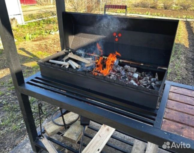 Мангал с крышей лофт