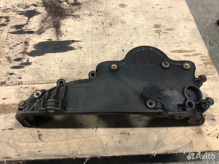 22081163 Крышка плиты двигателя Renault T