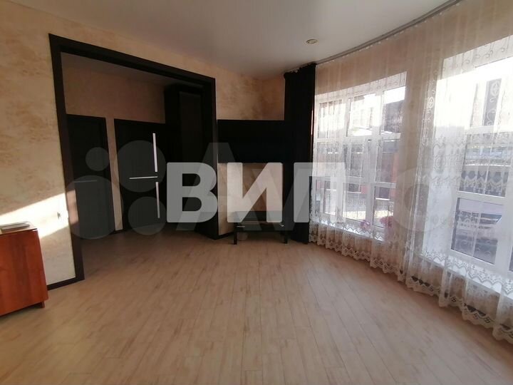 Дом 105 м² на участке 4 сот.