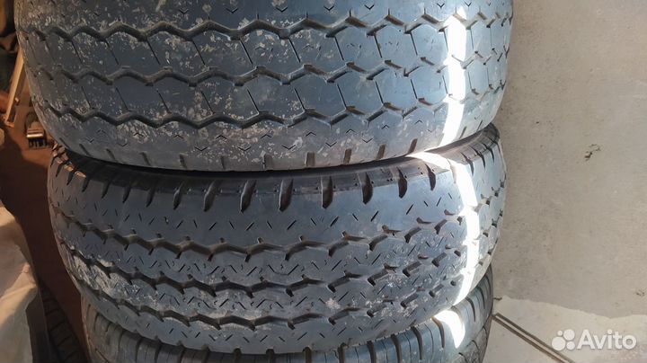 Michelin Agilis 225/70 R15C