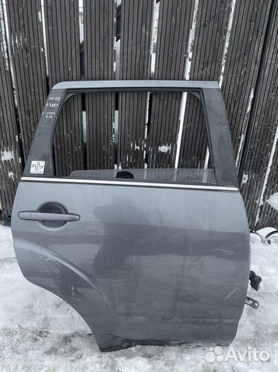 Citroen C crosser дверь залняя правая