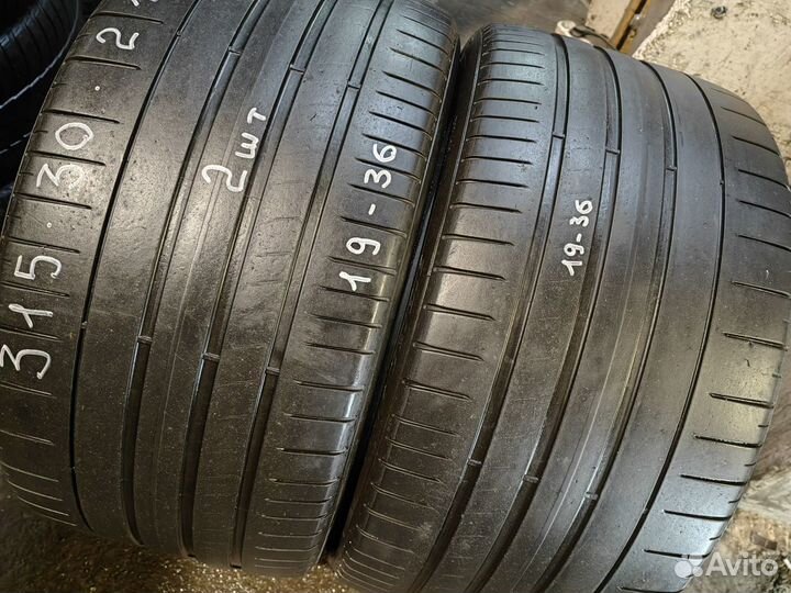 Pirelli P Zero PZ4 315/30 R21