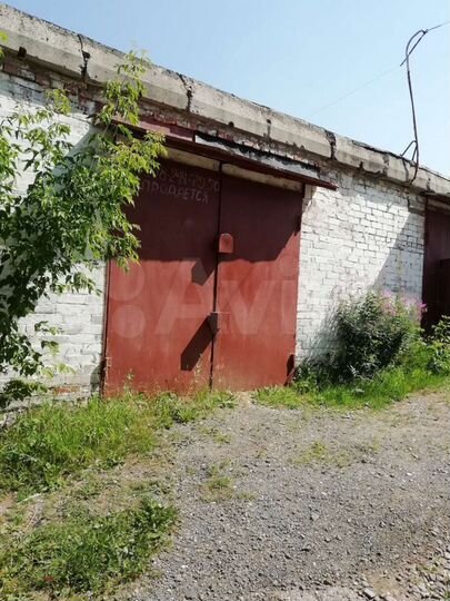 Гараж, > 30 м²